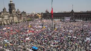 López Obrador y la lucha por Ayotzinapa