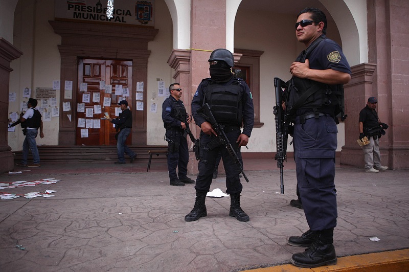 Nuevo enfrentamiento en Michoacán deja once muertos